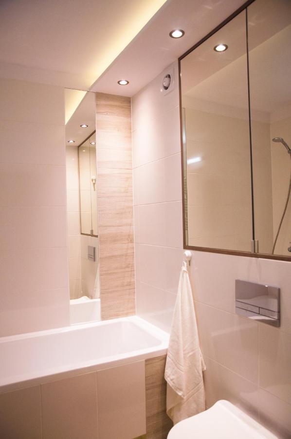 Apartament Karolewska Lodz  Ngoại thất bức ảnh